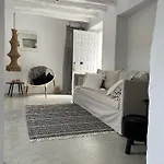 Vista Colinas فيلة